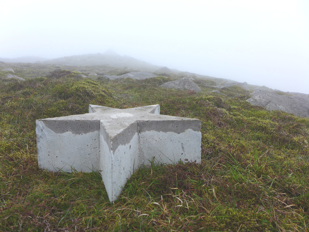 SUMMIT STAR